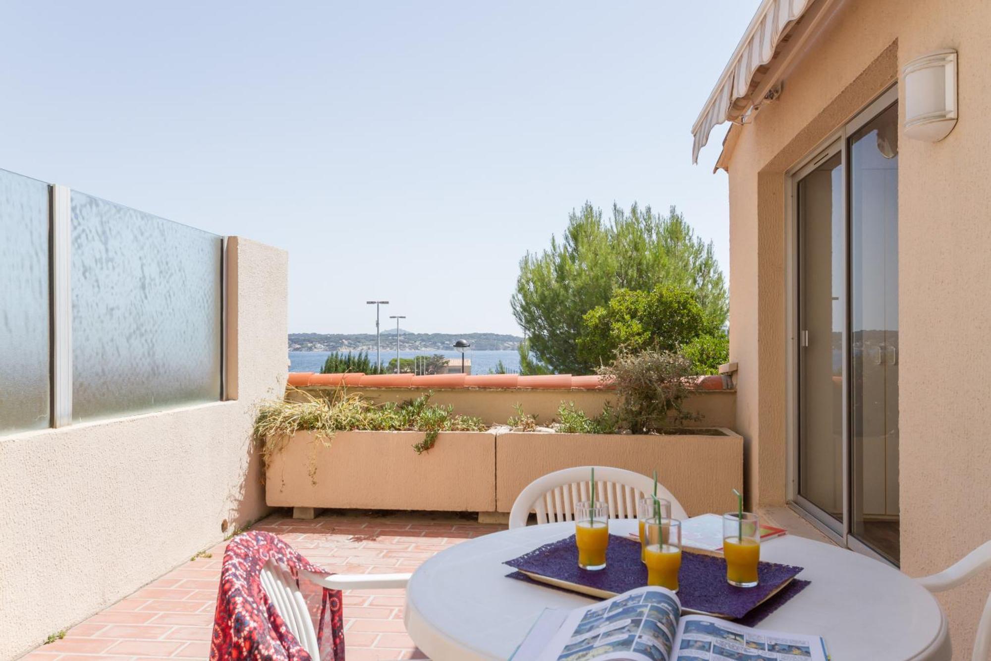 Residence Pierre & Vacances Bandol Port מראה חיצוני תמונה